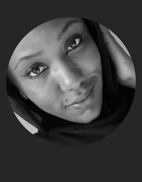 Exposing “I Had To Hide The Bible For 6 Months Now, There Is Something About It That Brings Me Peace – Muslim Girl”